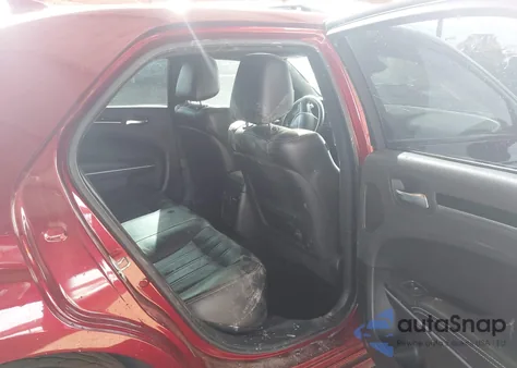 2023 Chrysler 300 300S из США, поврежденный, VIN 2C3CCABG0PH537580